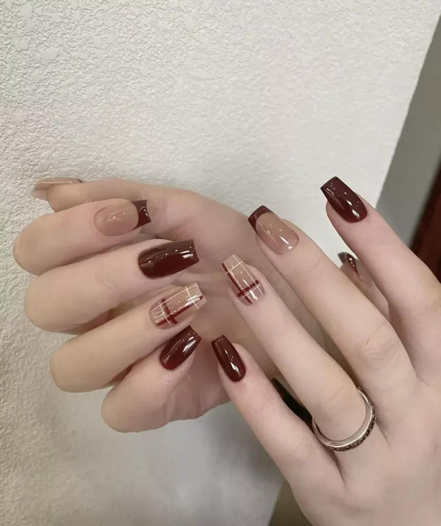 Mẫu nail tết đẹp 2025 (5)