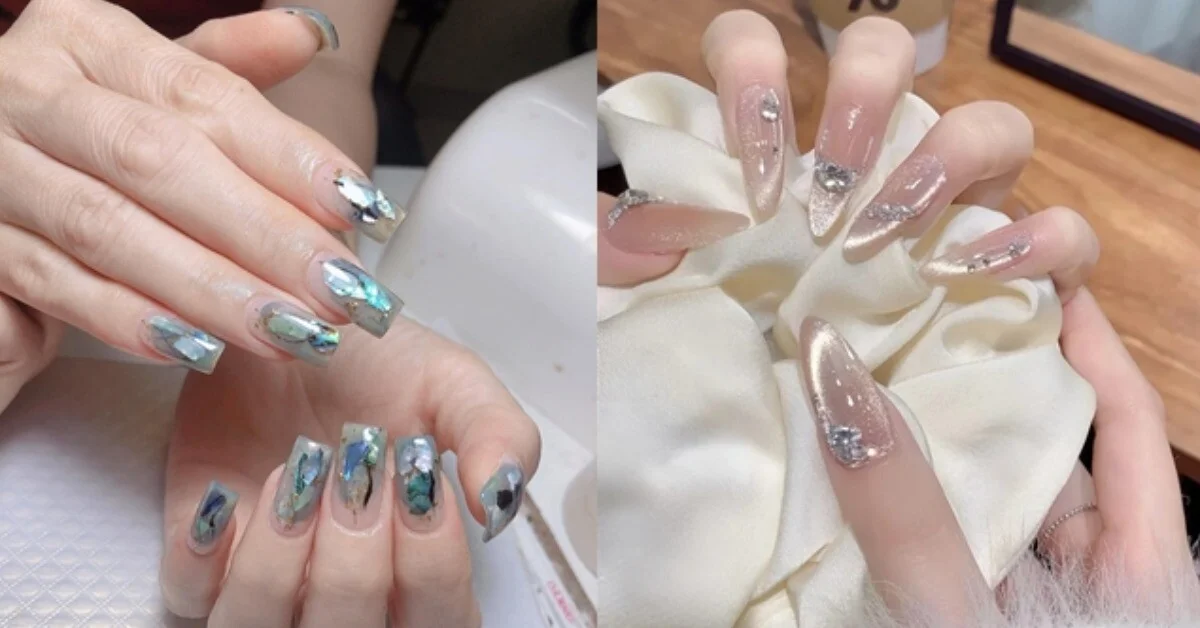 Móng tay xanh ánh kim và họa tiết nhũ lấp lánh