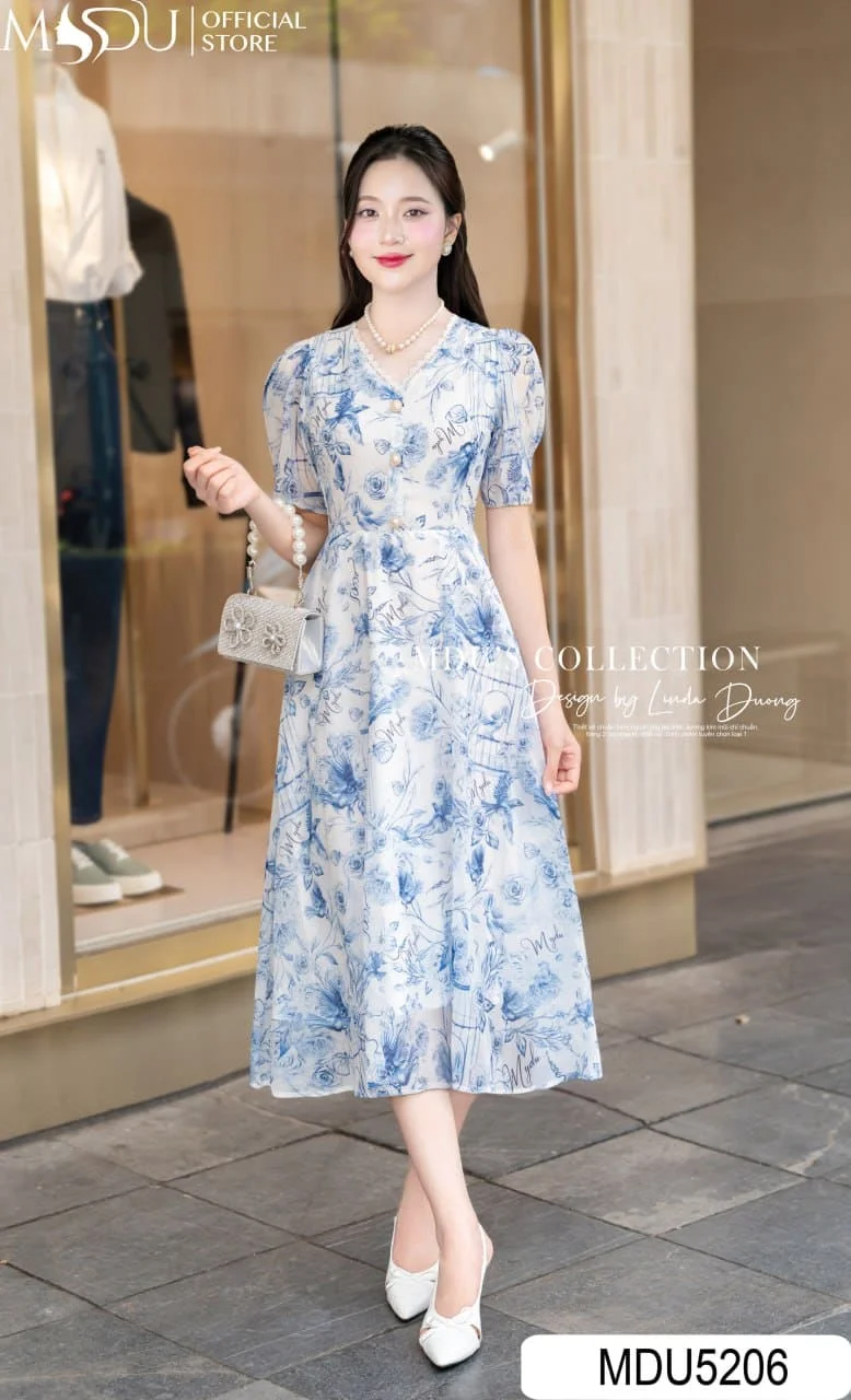 Phối Đồ Công Sở Với Đầm Hoa Nhí Dáng Dài