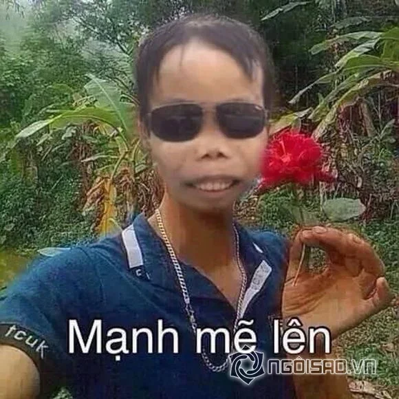 Loạt ảnh hài hước 'khó đỡ' của đại gia xấu xí Trần Sơn
