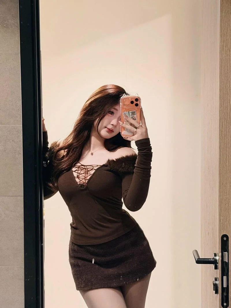 218+ ảnh sex Bình An phong cách táo bạo hút hồn người xem